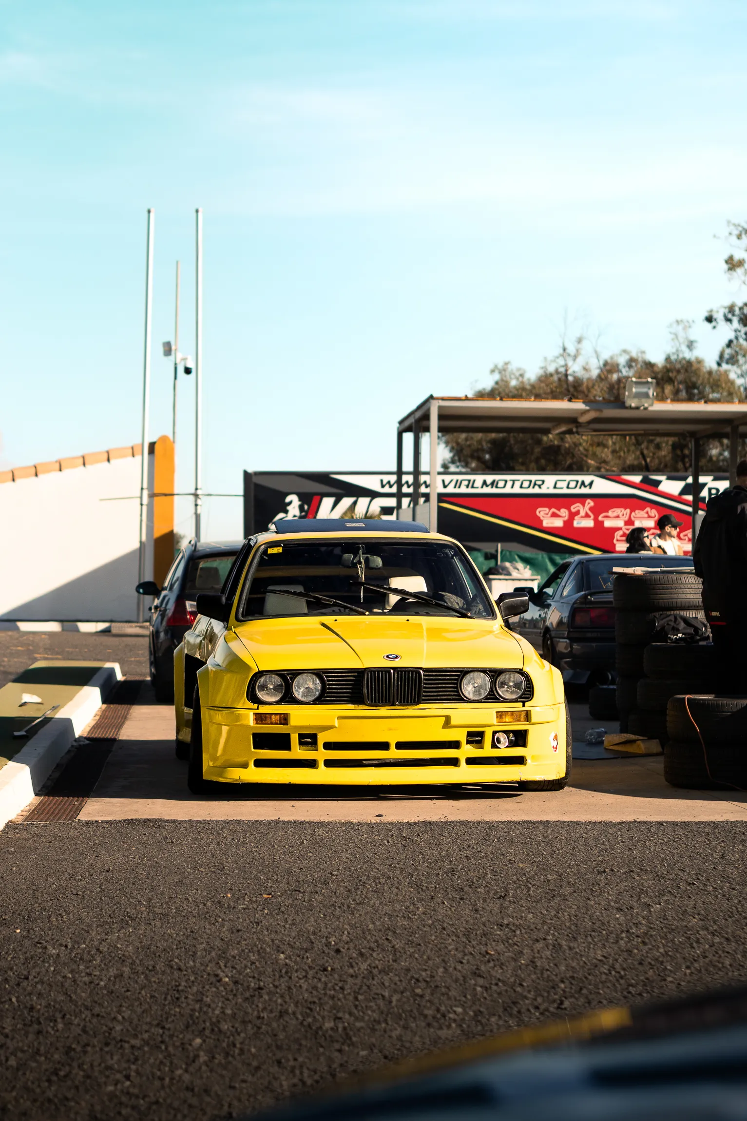 BMW E30 x BMW E34 · 12