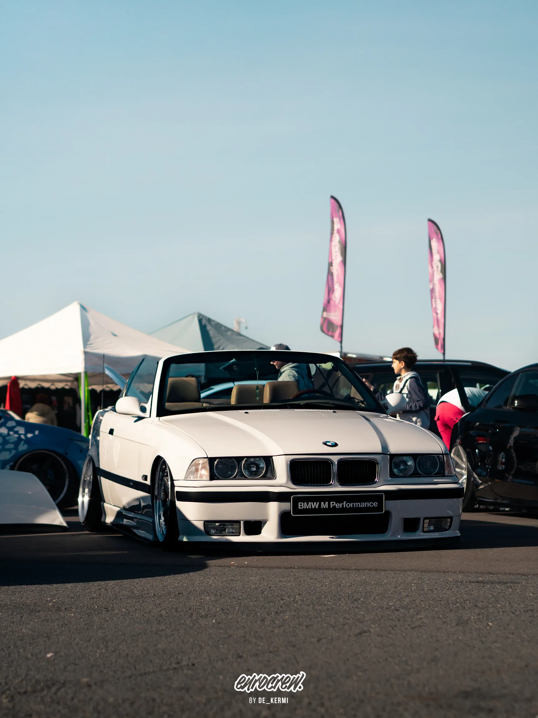 Paddock · 25