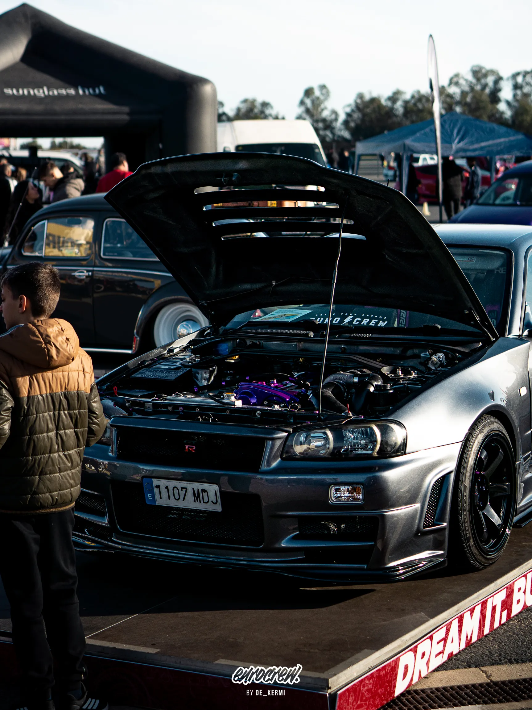 Paddock · 4