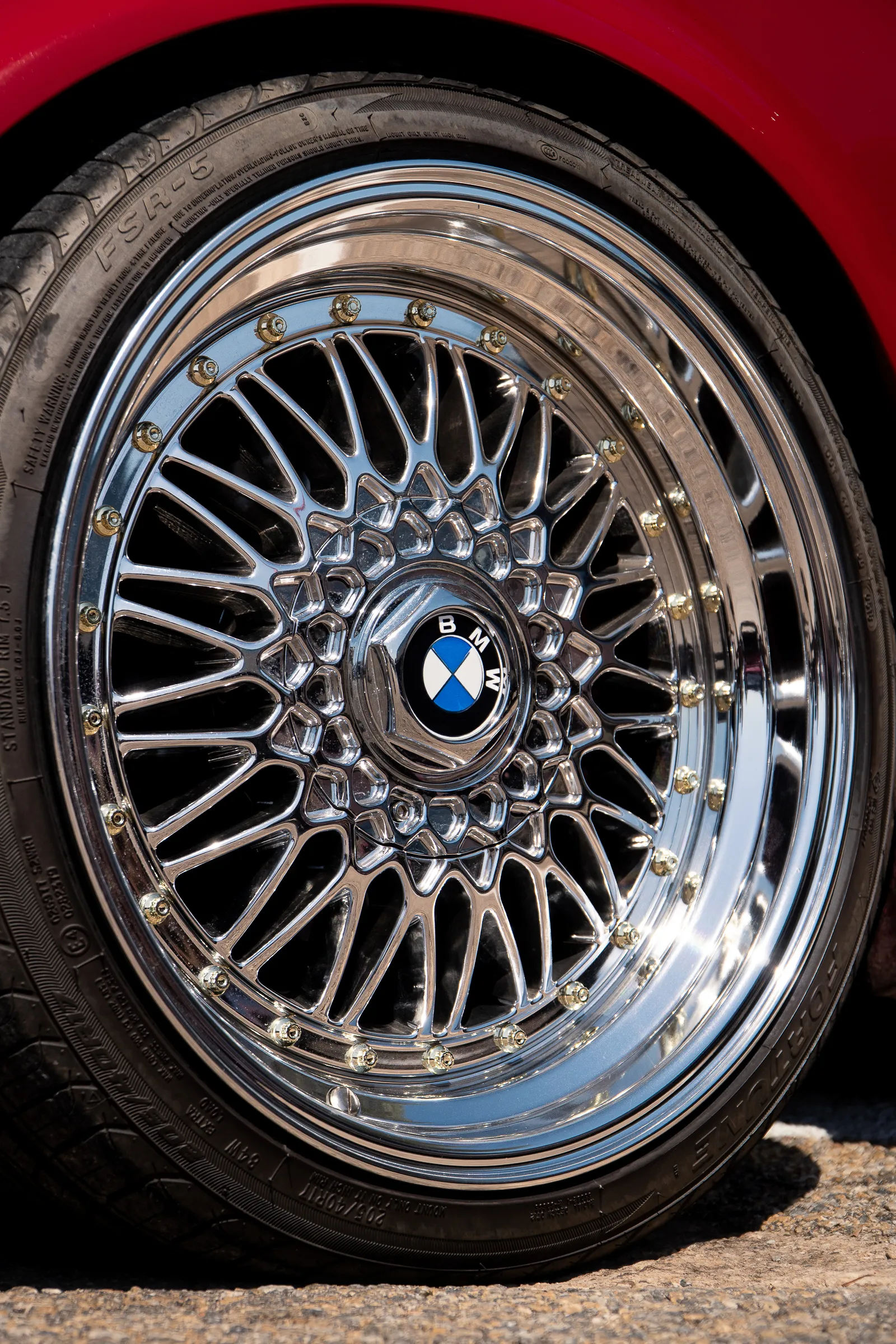 Paddock y pista · 42